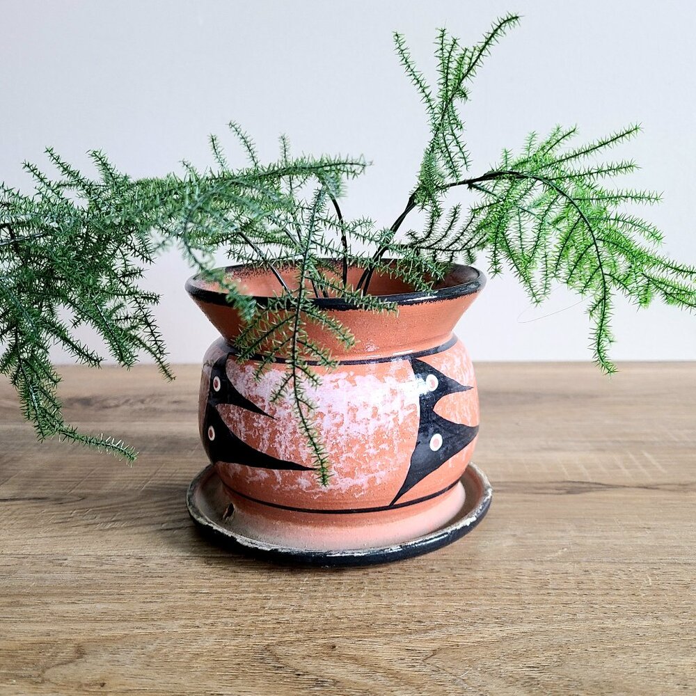 Handmade pottery. Ceramic planter/cover pot signed by artist.